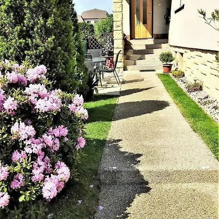 Apartman Milena Jicin Exterior photo